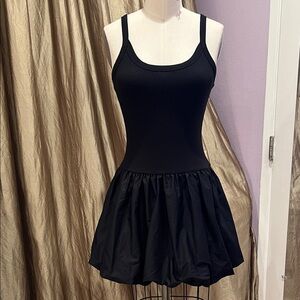 Black Sleeveless Dress